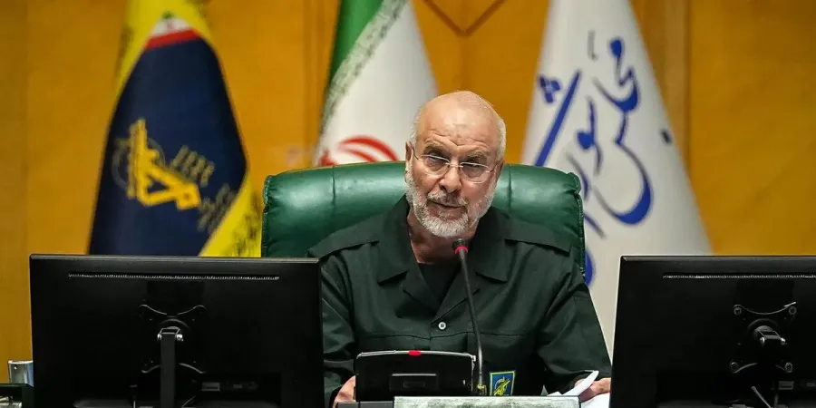 IN IRAN 32 CONSERVATORI CHIEDONO L'USCITA DAL TRATTATO DI NON PROLIFERAZIONE
