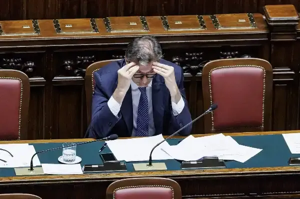 ITALIA, GIORGETTI AL LAVORO SULLA MANOVRA DA CIRCA 30 MILIARDI