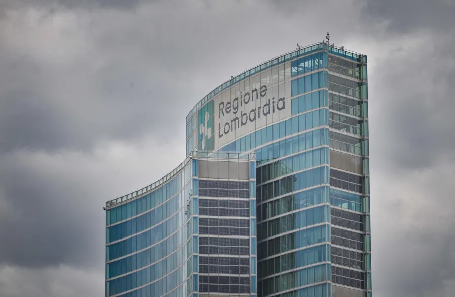 REGIONE LOMBARDIA APPROVA LA ZIS SULL'INTELLIGENZA ARTIFICIALE A MILANO