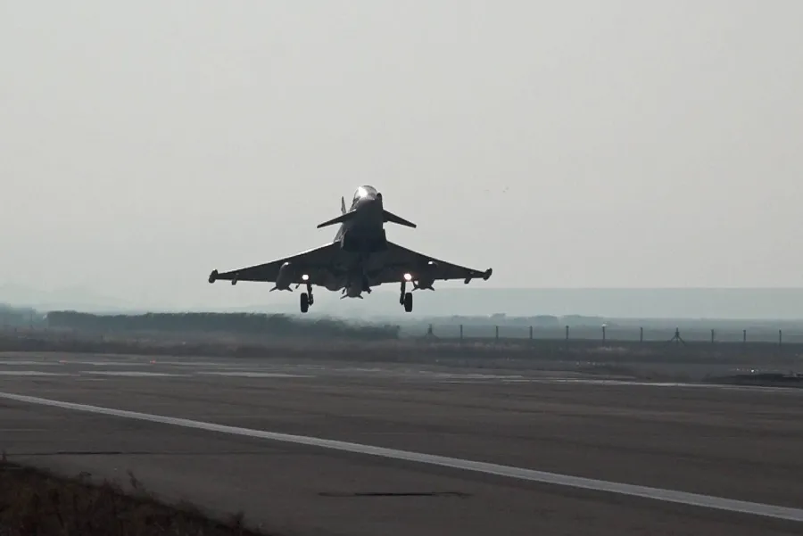 REGNO UNITO, CACCIA TYPHOON IN ARABIA SAUDITA PER MISSIONI DIFENSIVE