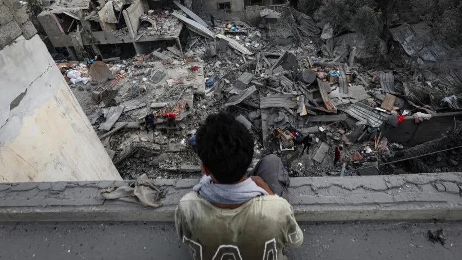 GAZA, A UN ANNO DAL CESSATE IL FUOCO I MALATI MUOIONO IN ATTESA DI CURE