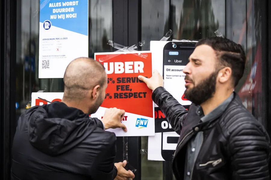 AUTISTI UBER CONTRO GLI ALGORITMI, LA BATTAGLIA PASSA DA GINEVRA