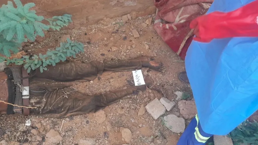 SUDAN: VOLONTARI SEPPELLISCONO OLTRE 600 CORPI A BARA