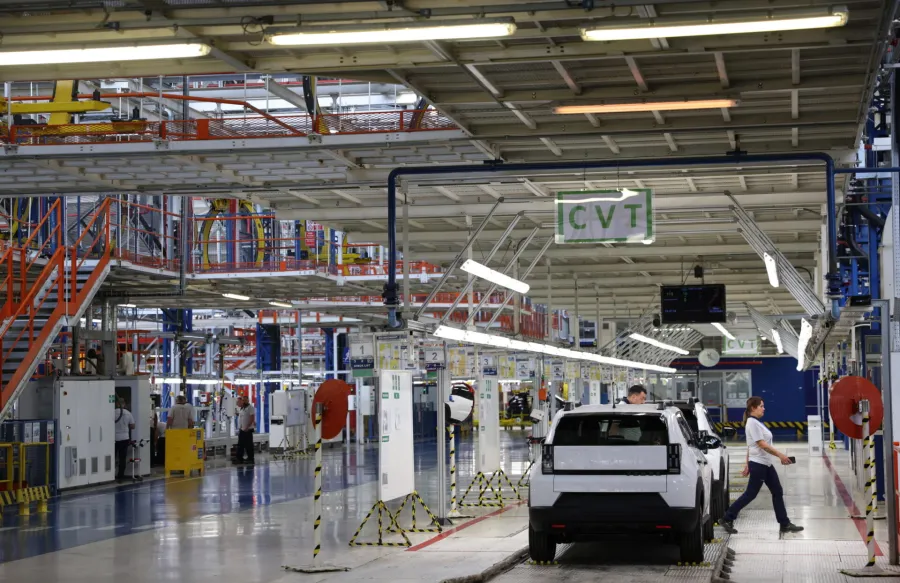 STELLANTIS PUNTA SU DONGFENG E LEAPMOTOR PER CRESCERE IN EUROPA