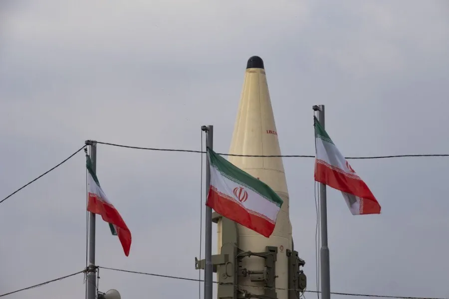 IRAN, DOPO GLI ATTACCHI SI RIAPRE IL DIBATTITO SUL NUCLEARE