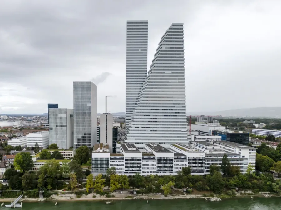 ROCHE PRESENTA DATI POSITIVI SUL FARMACO VAMIKIBART CONTRO L'EDEMA MACULARE