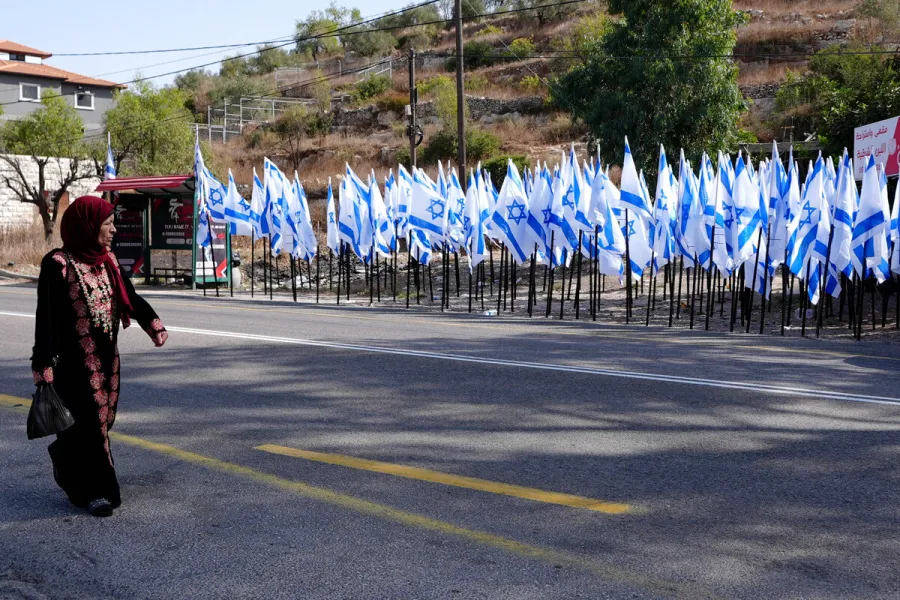 ISRAELE, AUMENTA L'EMIGRAZIONE DEI MEDICI
