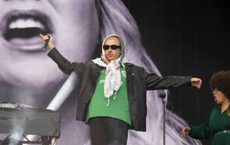 MACKLEMORE ESPULSO DAL TOUR DI ED SHEERAN DOPO IL «FREE PALESTINE»