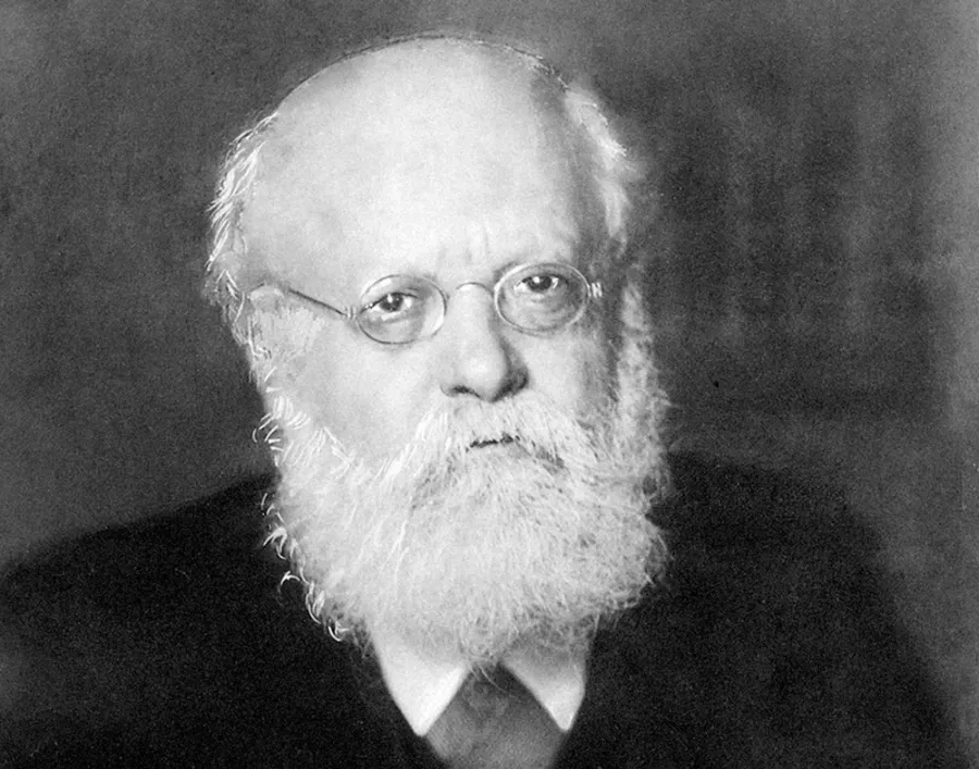 NEL 1914 KAUTSKY PREVISE LA COOPERAZIONE TRA LE POTENZE